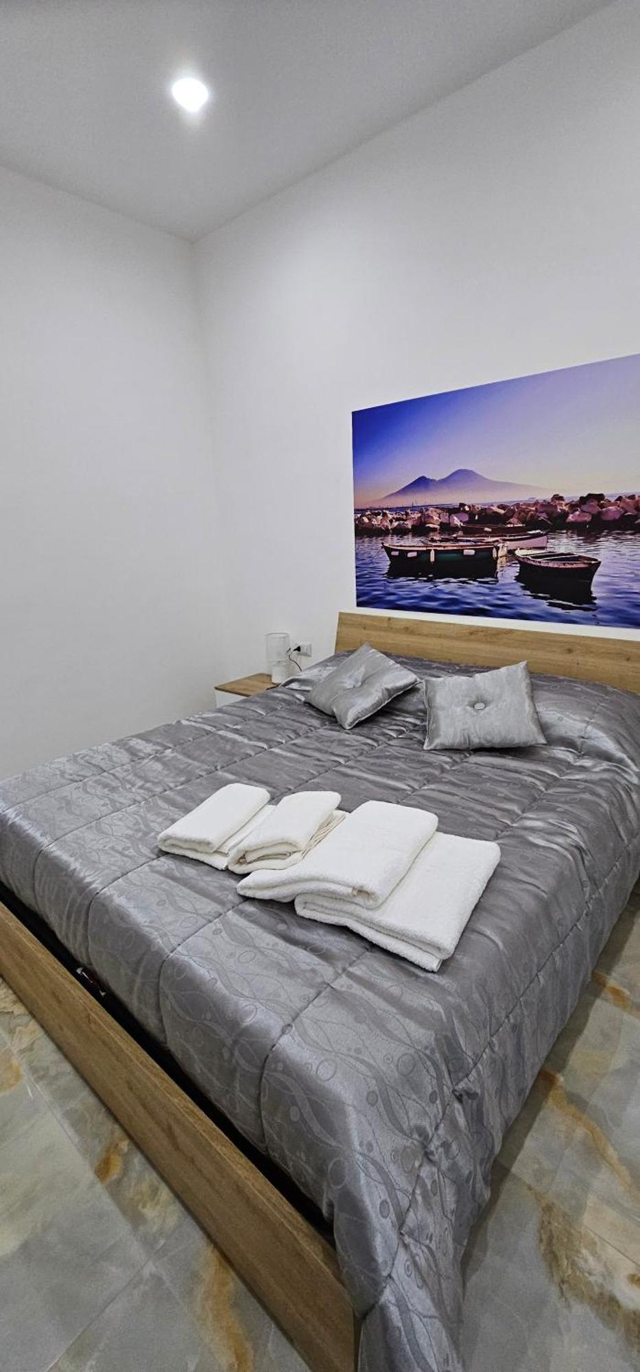 Da Tonino Luxury Apartments Napoli Dış mekan fotoğraf
