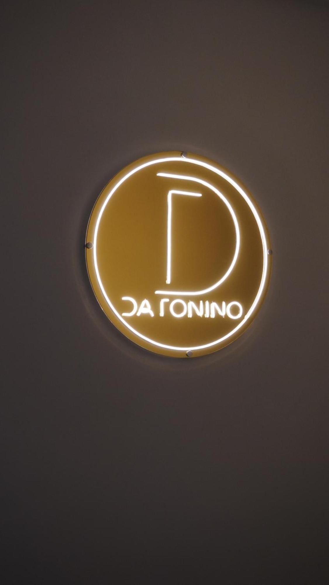 Da Tonino Luxury Apartments Napoli Dış mekan fotoğraf